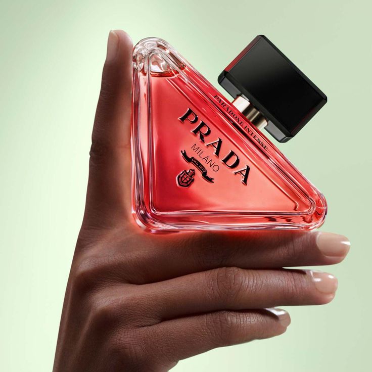 Type PRADA - PARADOXE INTENSE